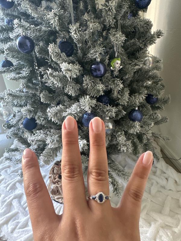 Oval-Cut Natural Blue Sapphire & Diamond Ring 1/8 ct tw 10K