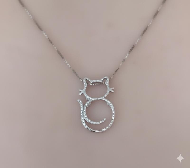 キャットケイネックレス Amazon.com: Halukakah Cat Collar - Carat - Iced Out Diamond