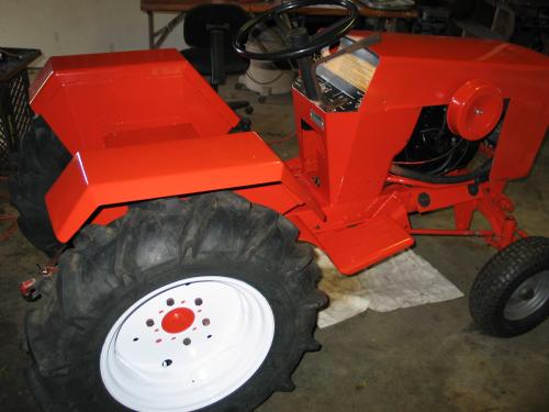 J.I.) Case Tractor B17564 Tractor Red Precisely Matched For Spray Paint and  Touch Up
