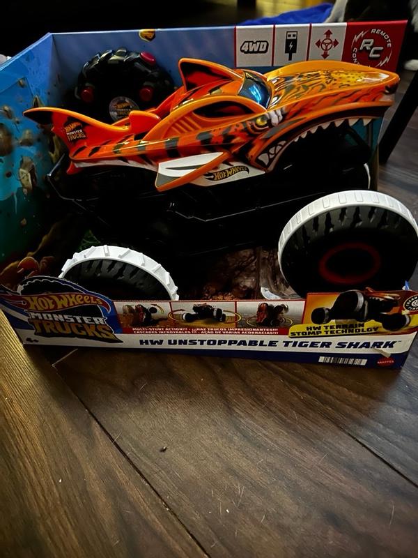 Hot Wheels Monster Trucks Hw Unstoppable Tiger Shark R C Ages