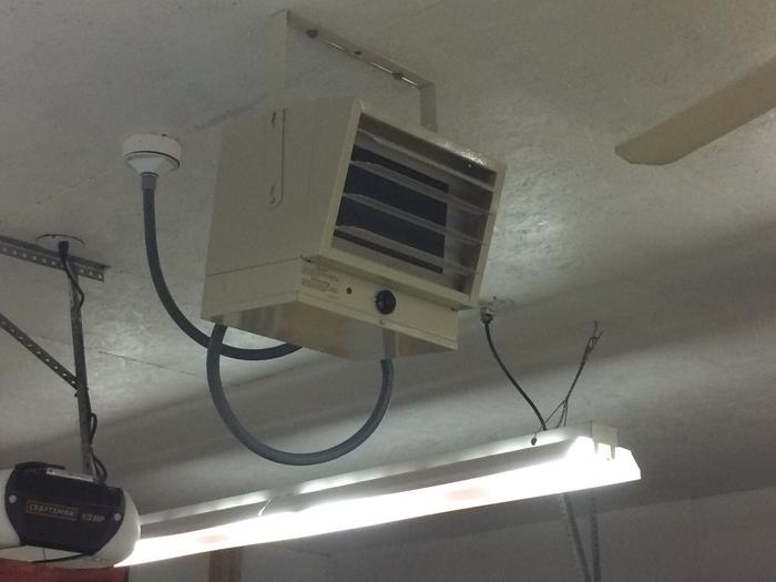 Fahrenheat Ceiling Mount 5 000 Watt Electric Heater 17 065 Btu