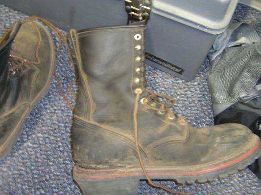 red wing 9 inch logger boots