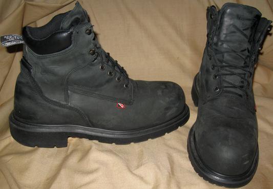 red wing dynaforce 8 inch boot