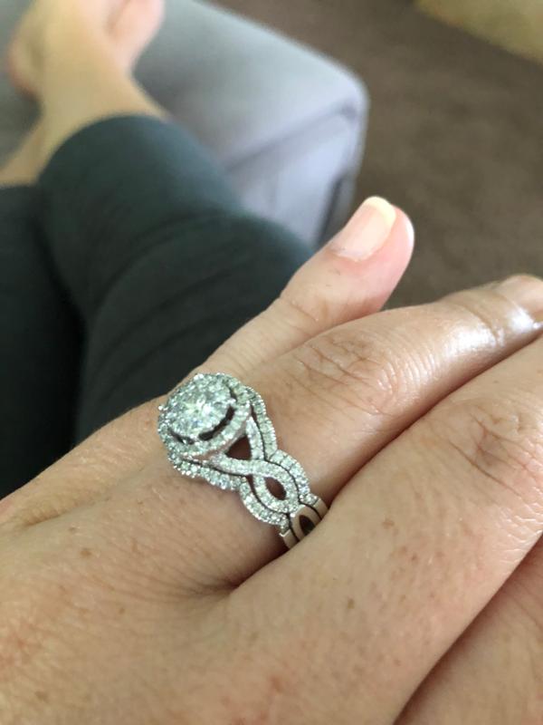 1-1/5 CT. T.W. Multi-Diamond Frame Bridal Set in 14K White