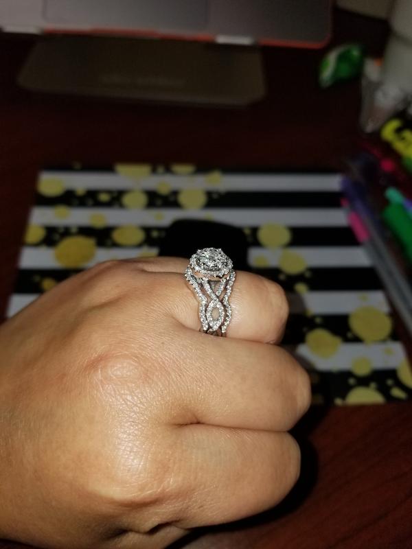 1-1/5 CT. T.W. Multi-Diamond Frame Bridal Set in 14K White