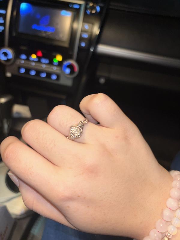 Cherished Promise Collection™ 1/5 CT. T.W. Diamond Teardrop