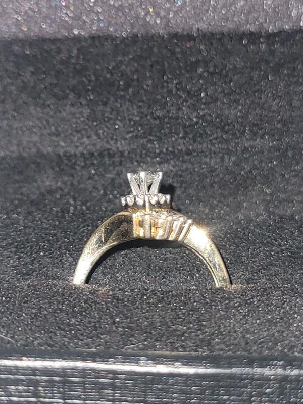 1 CT. T.W. Marquise Diamond Bypass Bridal Set in 14K Gold