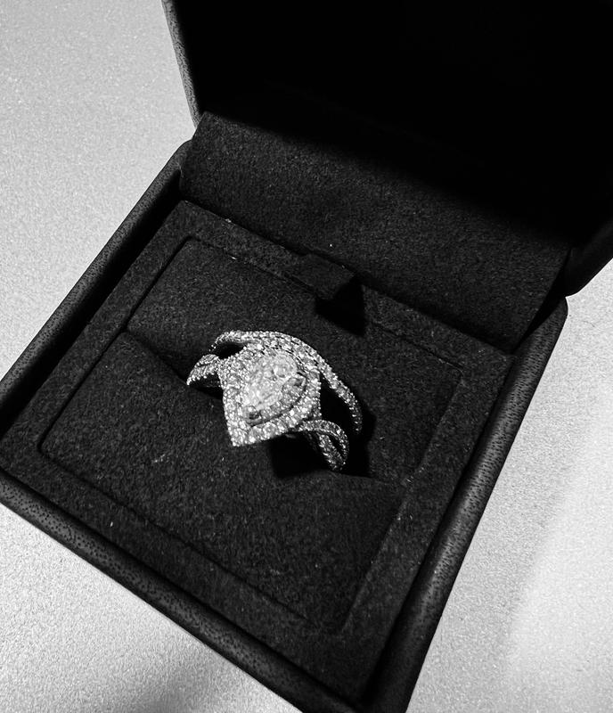 二宮 Vera Wang Love Collection 1/5 CT. T.W. Diamond Contour