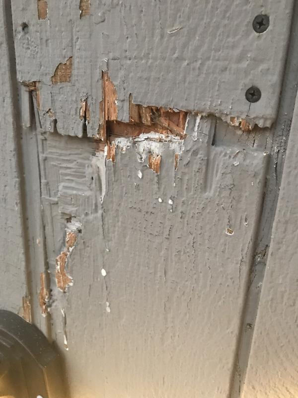 I primed and painted after I’d filled and it looks almost exactly like the last photo. 🏆✨