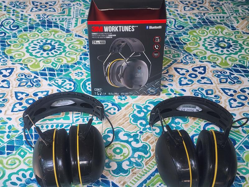 3M™ WorkTunes™ Connect Wireless Hearing Protector Earmuffs with