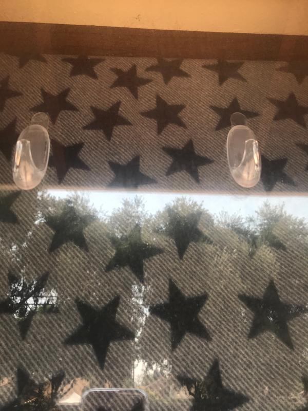 Hooks in place, ready to be used!