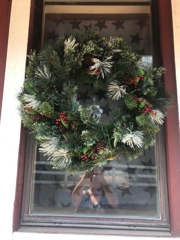 My wreath was easy to hang for once!