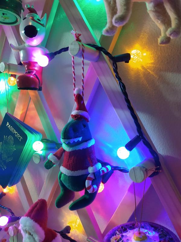 I don't have pictures of the back so I'm showing what I used the strips for!