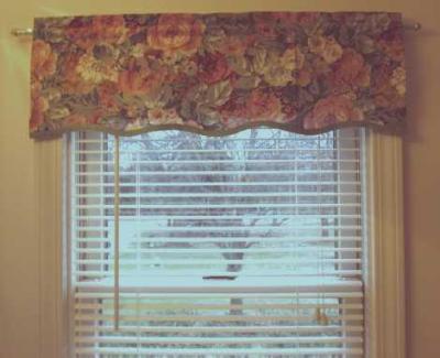 strips directly on rod bracket