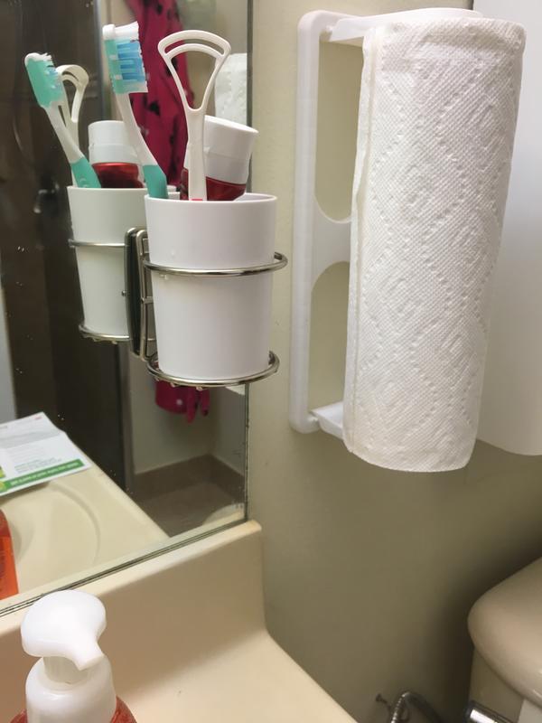 my new Command bath organizer