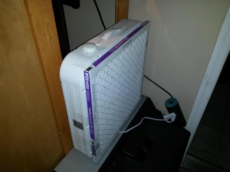 Homemade Air Cleaning Unit