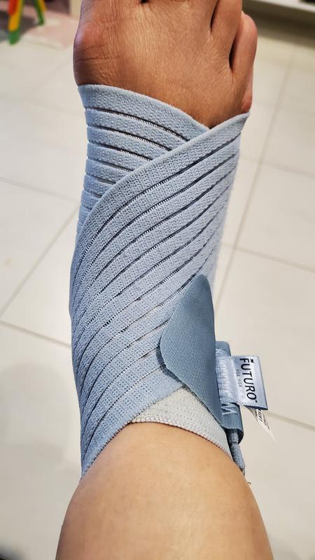 Tensor™ Women Slim Silhouette Ankle Support, light blue, small/medium, Ankle  Support 