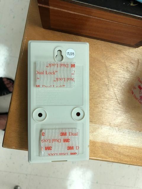 Put fastened tape on back, took off backing and attached.