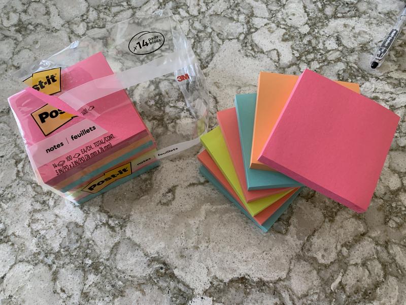 Post it Notes 3 in x 3 in 14 Pads 100 SheetsPad Clean Removal