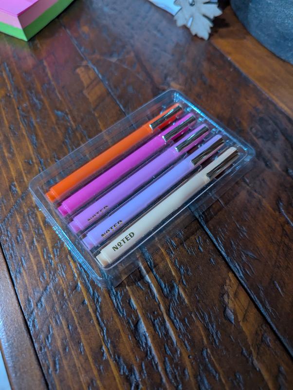 Post-it® Noted 5 Mini Felt Tip Pens in shades of Pink and Orange