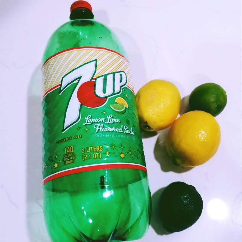  7UP Lemon Lime Soda, 7.5 Fl Oz Cans, 6 Pack : Grocery