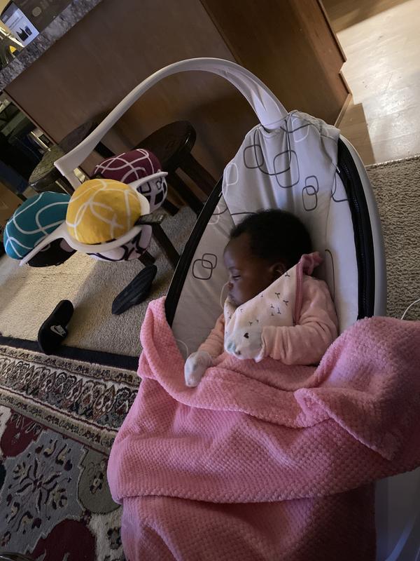 4moms Mamaroo 4 Classic Multi Motion Baby Swing In Black Bed Bath Beyond