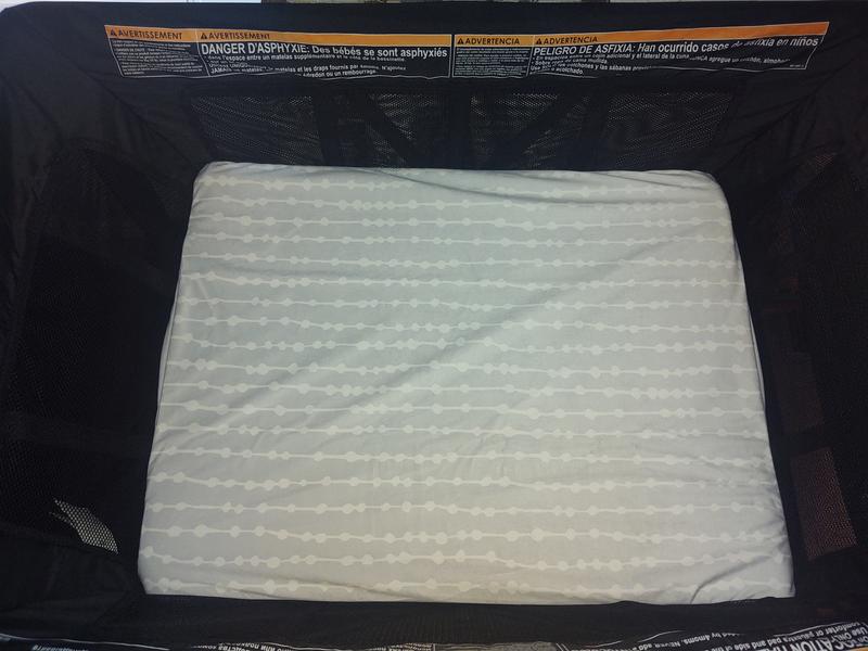 Super soft and waterproof bassinet sheet!