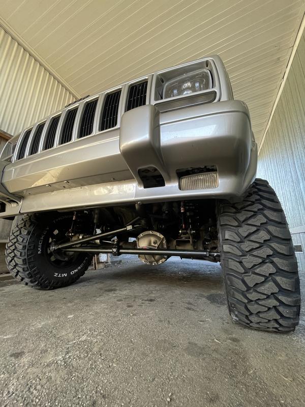 FOX 11/2 inch Universal Aluminum Tie Rod Mounting Clamp 80302056