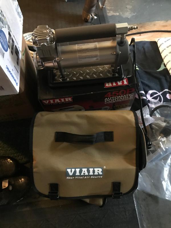 VIAIR 450PA Automatic Portable Air Compressor Kit - 45043