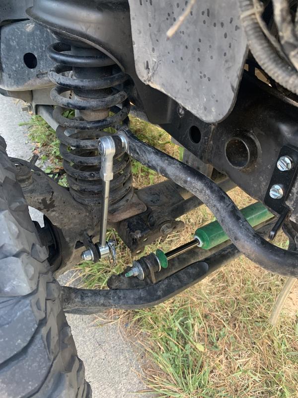 Rough Country Sway Bar Disconnects