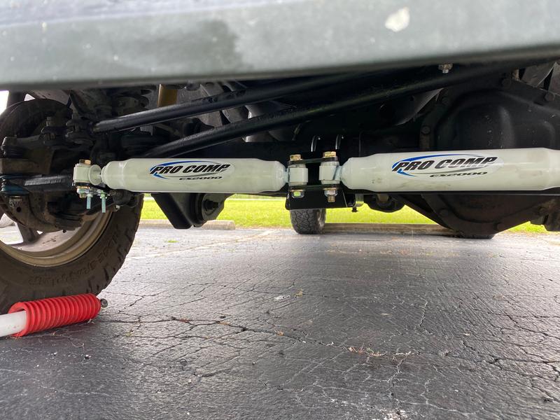 2011 Ford F-250 Pro Comp Dual Steering Stabilizer