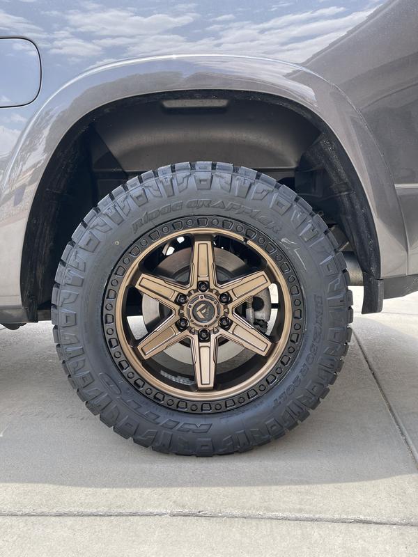 Fuel 2021 Bronco Kicker 6 Wheel and Tire Package 20x9 Alloy Bronze