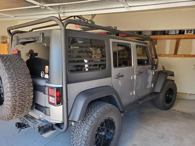 Smittybilt defender best sale src roof rack