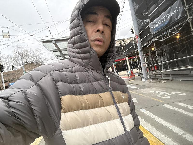 Review Thumbnail Image 0 379732831