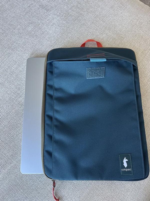 Customer photo for "Ideal size for Macbook 15""
