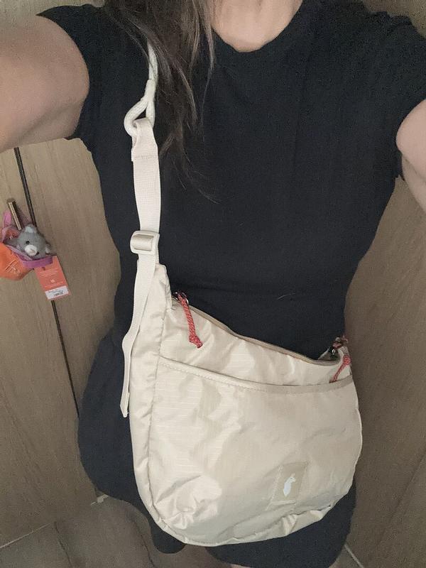 Customer photo for "Trozo 8L Shoulder Bag"