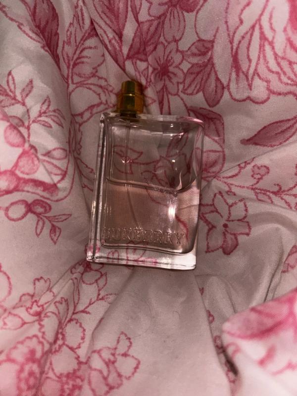 Burberry Her Blossom Eau de Toilette, 1.6-oz. - Macy's