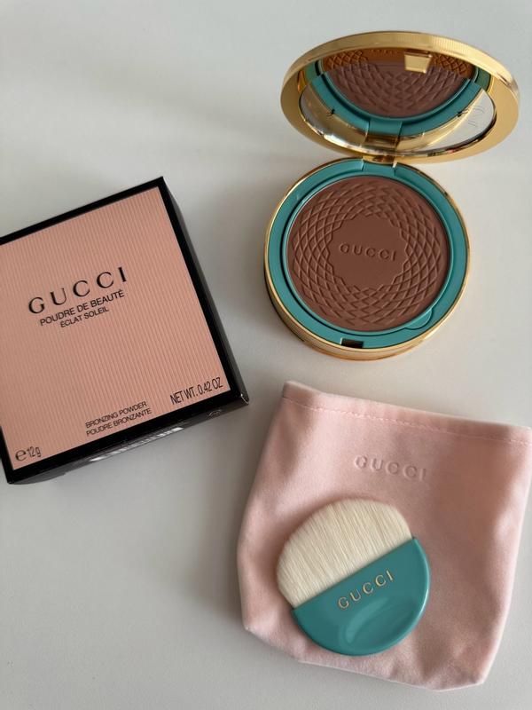 Gucci Gucci Poudre de Beauté Éclat Soleil Bronzing Powder