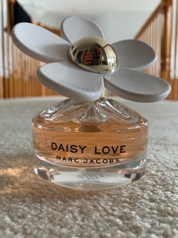 MARC JACOBS Daisy Love Eau de Toilette 3.4 oz.