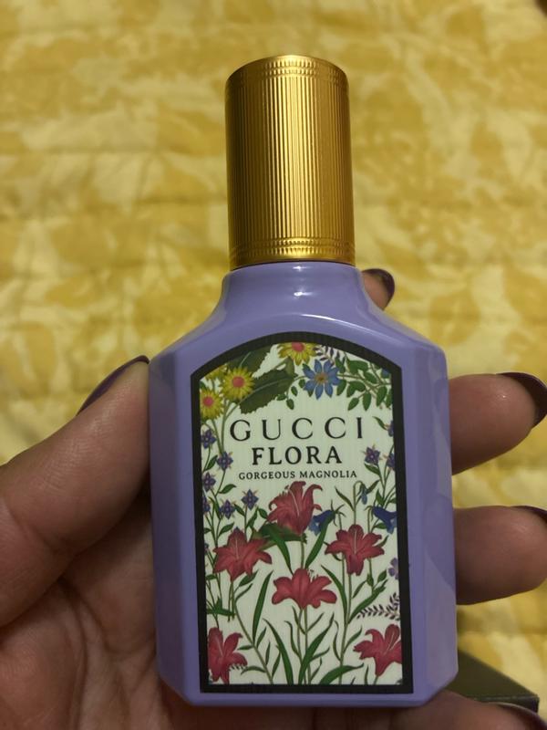 Customer photo for "Smells amazingly delicious, last all day long."