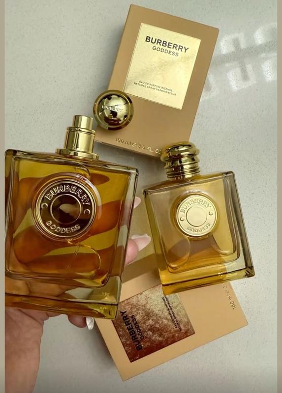 Burberry Goddess 香水とボディクリーム セット Burberry 3-Pc. Goddess Eau de Parfum Gift Set - Macy's
