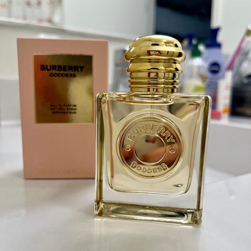 Burberry Goddess Eau De Parfum With Vanilla & Lavender