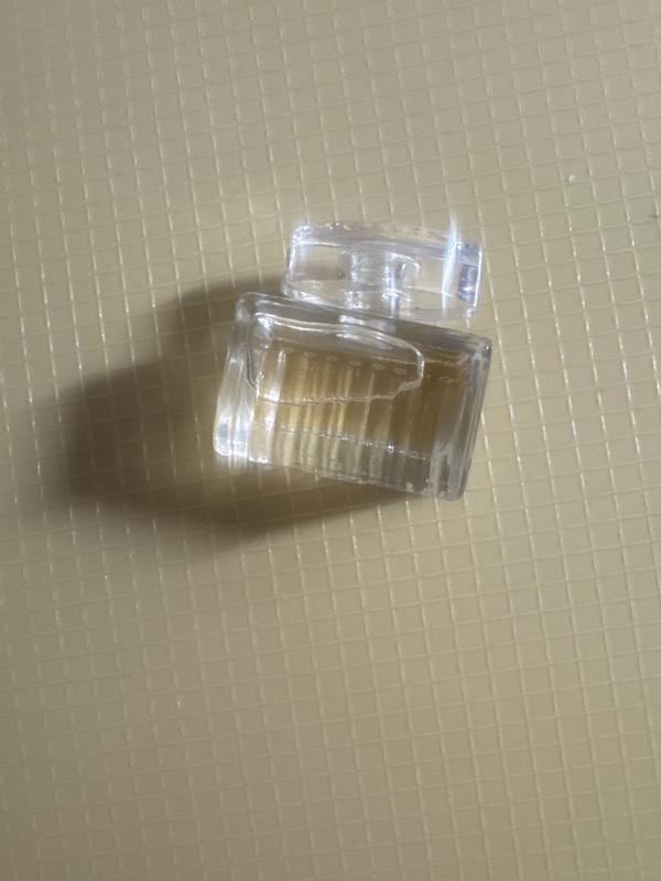 Customer photo for "This scent is easy to remember!"