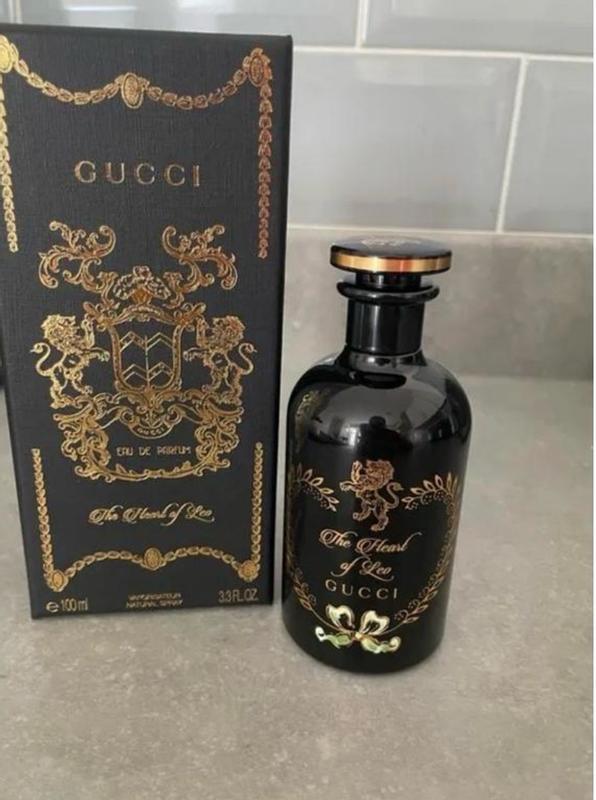 Customer photo for "Sophisticated Perfume"