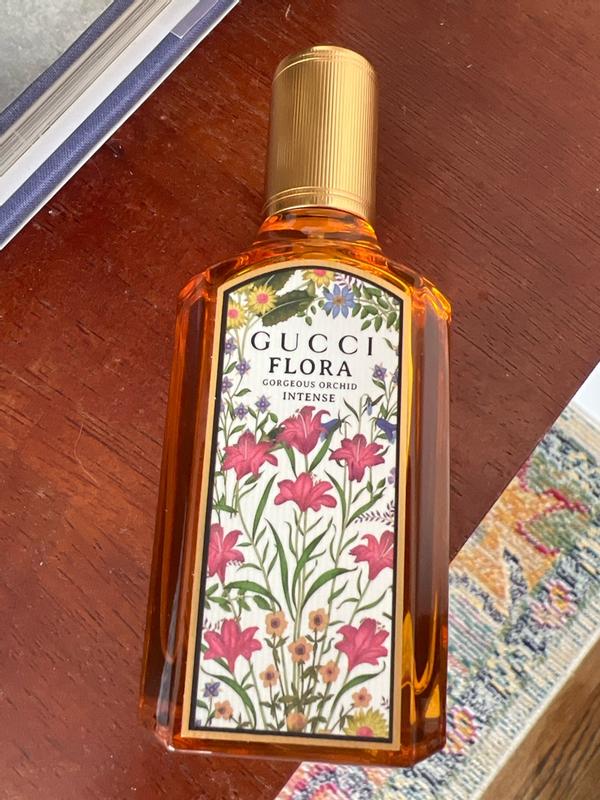 Customer photo for "Sophisticated vanilla"