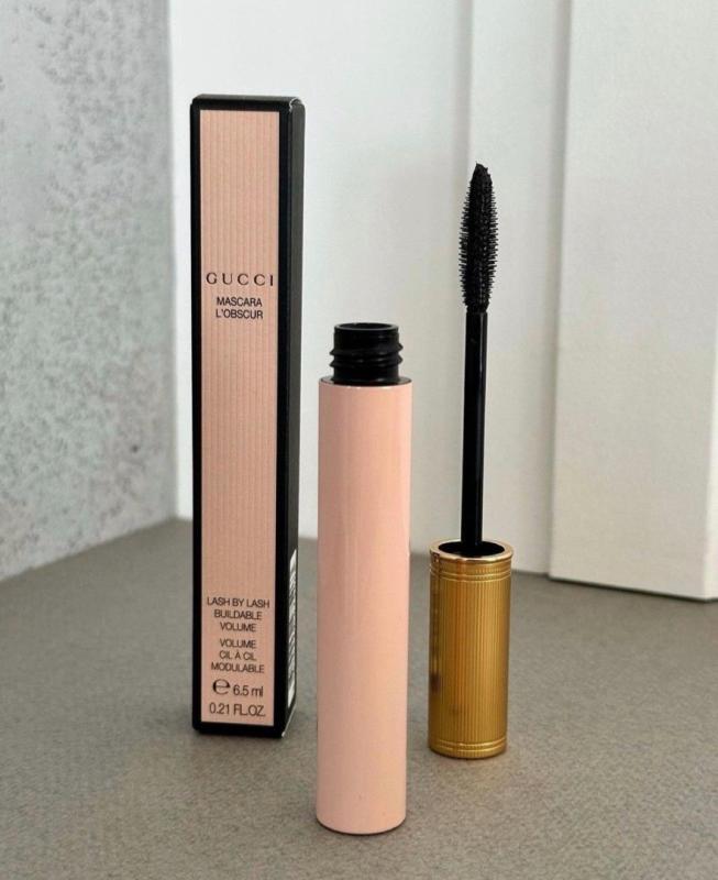 Customer photo for "Beautiful packaging and great volume for everyday lashes. ✨"