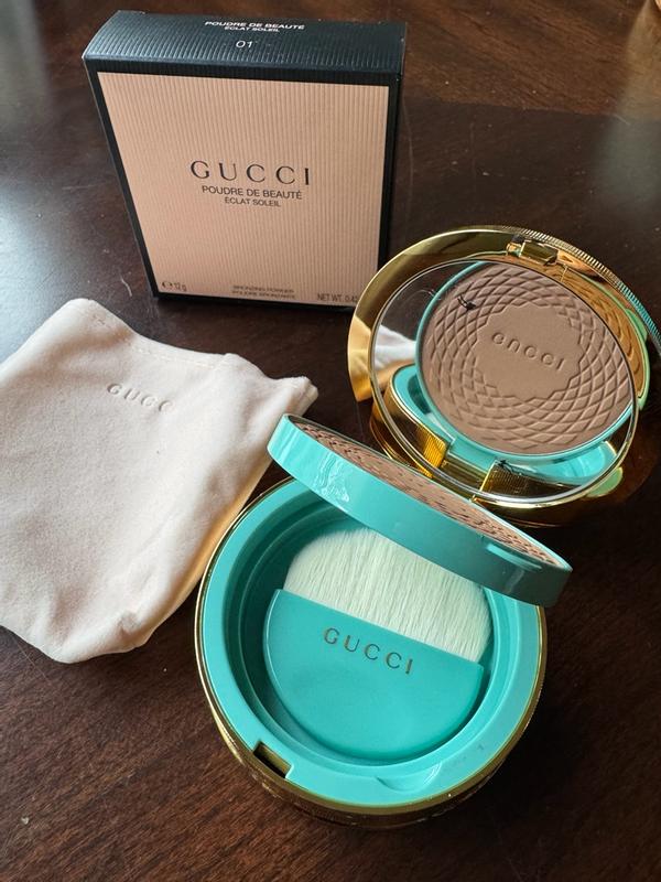 グッチパウダーブロンザー Gucci Gucci Poudre de Beauté Éclat Soleil Bronzing Powder