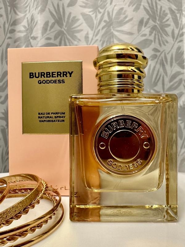 #BURBURRY GODDESS バーバリー ゴッデス Burberry Beauty / バーバリー ゴッデス オードパルファムの公式