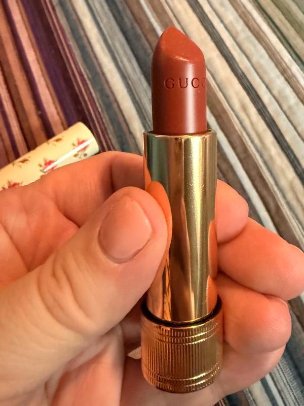 Customer carousel item 6.