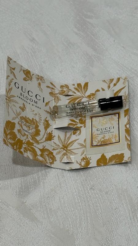 Customer photo for "Floral Jasmine on my skin"